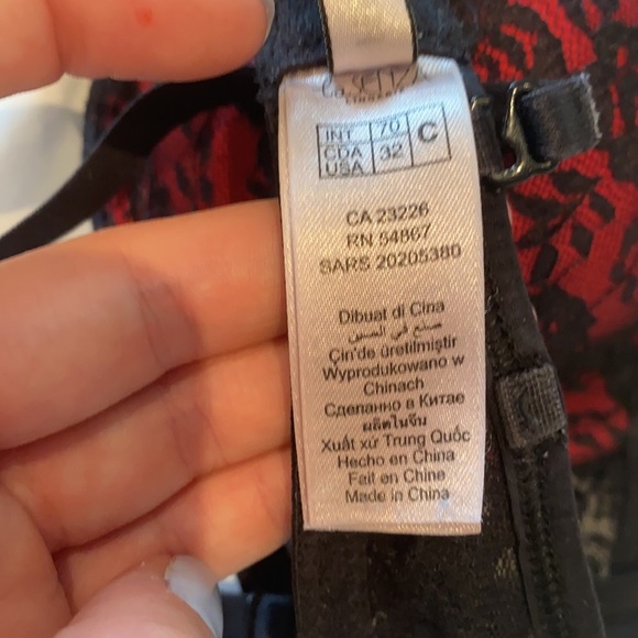 La Senza Black & Red Bra - Sz. 32C - Picture 5 of 5